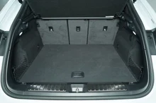 Porsche Macan 4 in mittelgrau - metallic