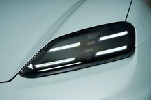 Porsche Macan 4 in mittelgrau - metallic