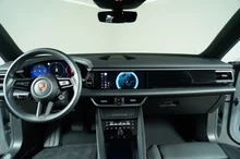 Porsche Macan 4 in mittelgrau - metallic