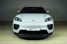 Porsche Macan 4 in mittelgrau - metallic