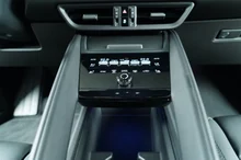 Porsche Macan 4 in mittelgrau - metallic