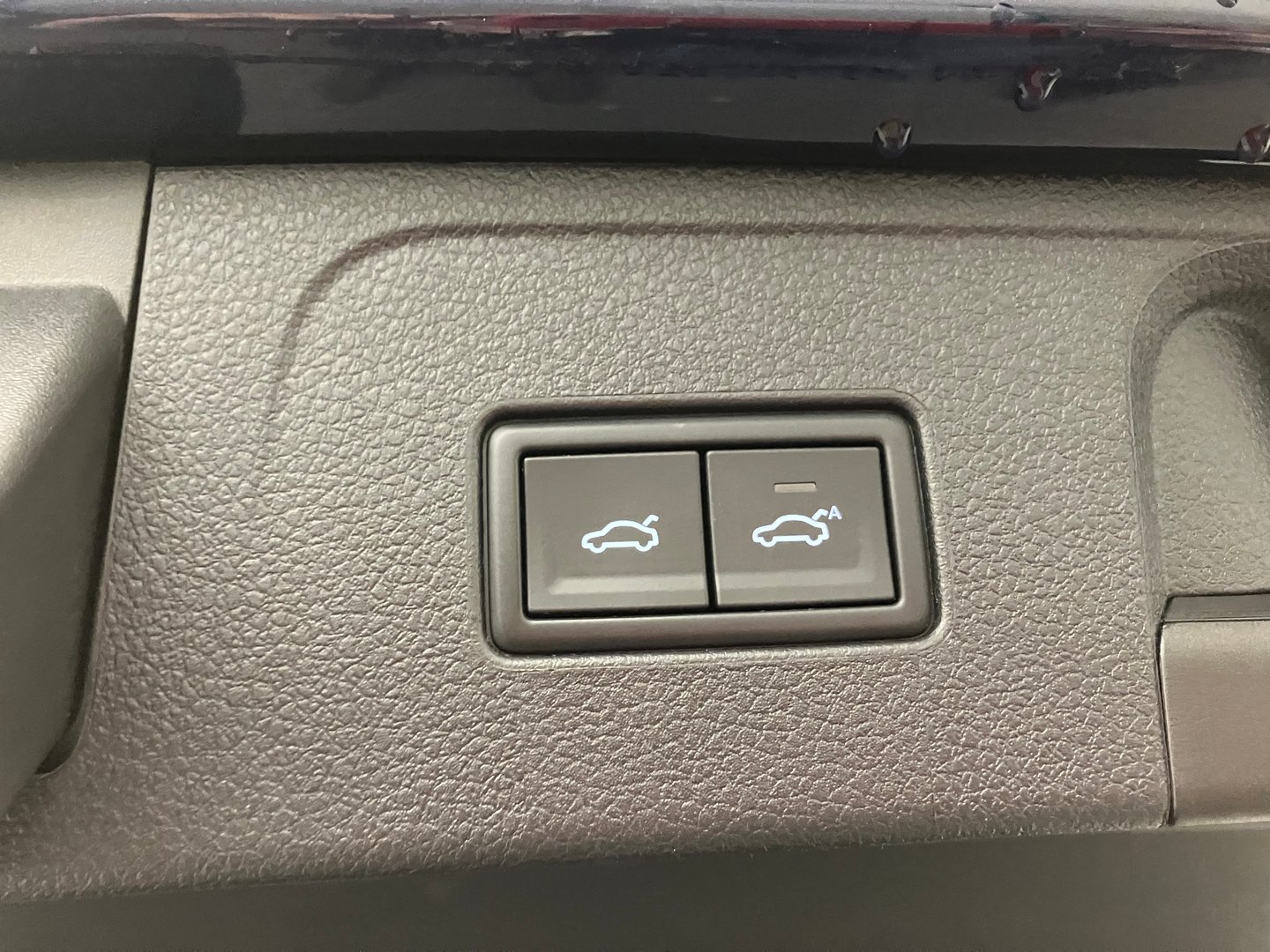 VW Passat Variant Highline TDI SCR DSG | Bild 30 von 30