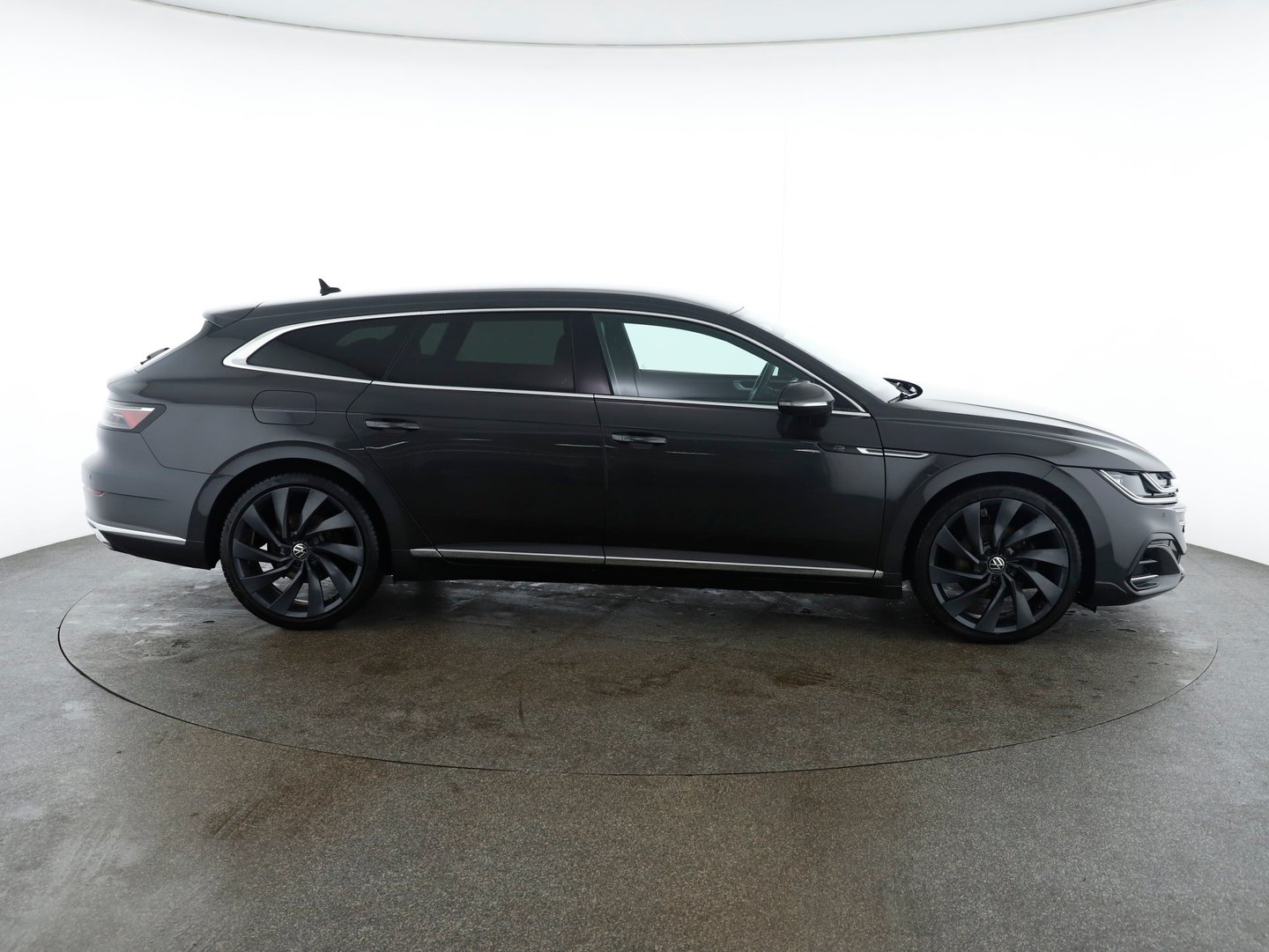 VW Arteon SB R-Line TDI 4MOTION DSG | Bild 4 von 31
