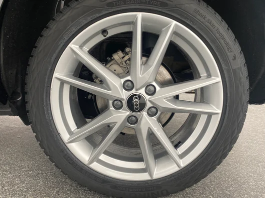 Bild eines Audi Q2 30 TFSI admired