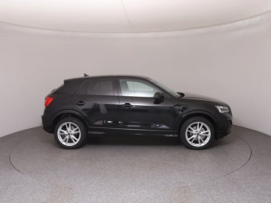 Bild eines Audi Q2 30 TFSI admired