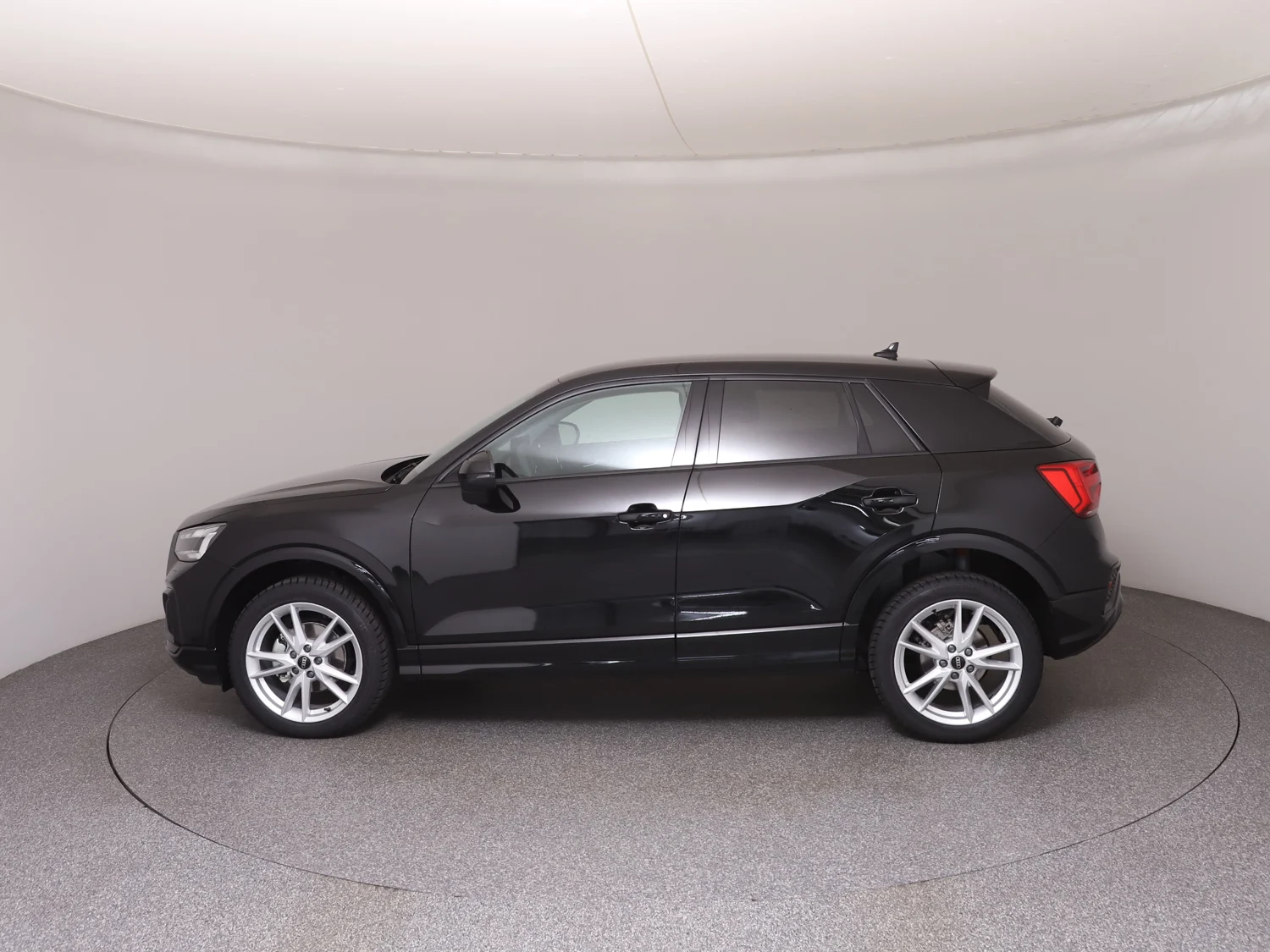 Bild eines Audi Q2 30 TFSI admired