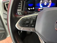 VW Taigo Life TSI in Pure White