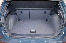 SEAT Arona Style 1.0 TSI in Fjord-Blau Dach Nacht-Schwarz