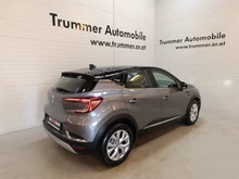 Renault Captur TCe 90 Intens in hellgrau - normal