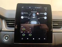 Renault Captur TCe 90 Intens in hellgrau - normal