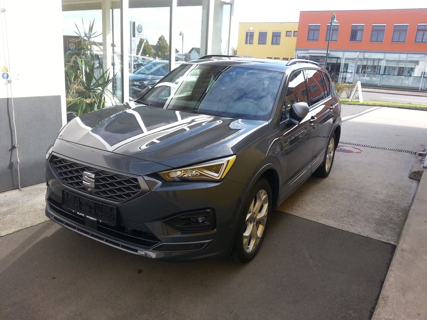 SEAT Tarraco FR eHYBRID 245 DSG