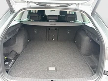 Škoda Octavia Combi Selection TSI mHEV DSG in Smokey Diamond-Silber Metallic