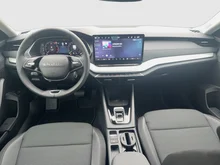 Škoda Octavia Combi Selection TSI mHEV DSG in Smokey Diamond-Silber Metallic