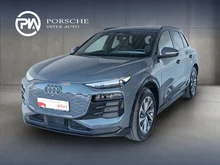 Audi Q6 e-tron quattro business in Magnetgrau