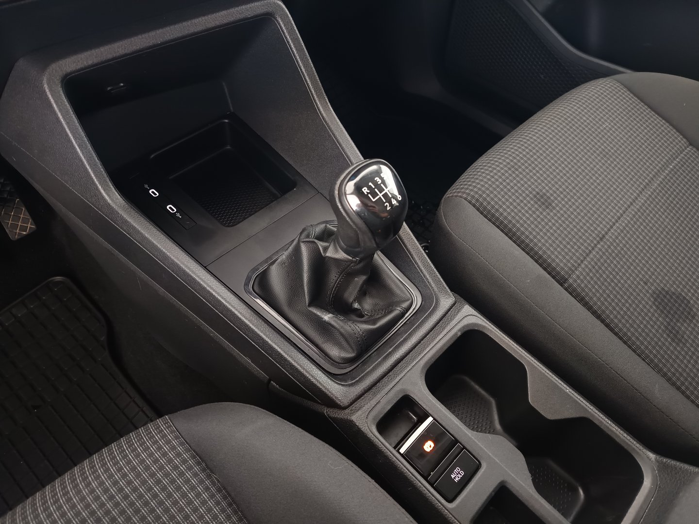 VW Caddy Maxi TDI | Bild 23 von 30