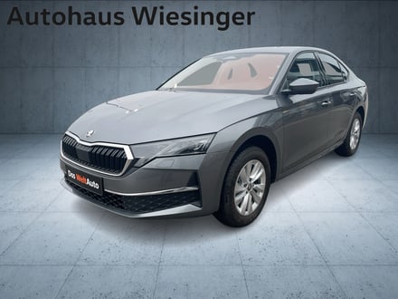 Škoda Octavia Selection TSI mHEV DSG