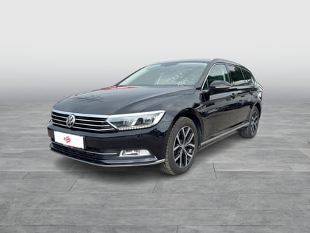 VW Passat Variant Highline TDI SCR DSG