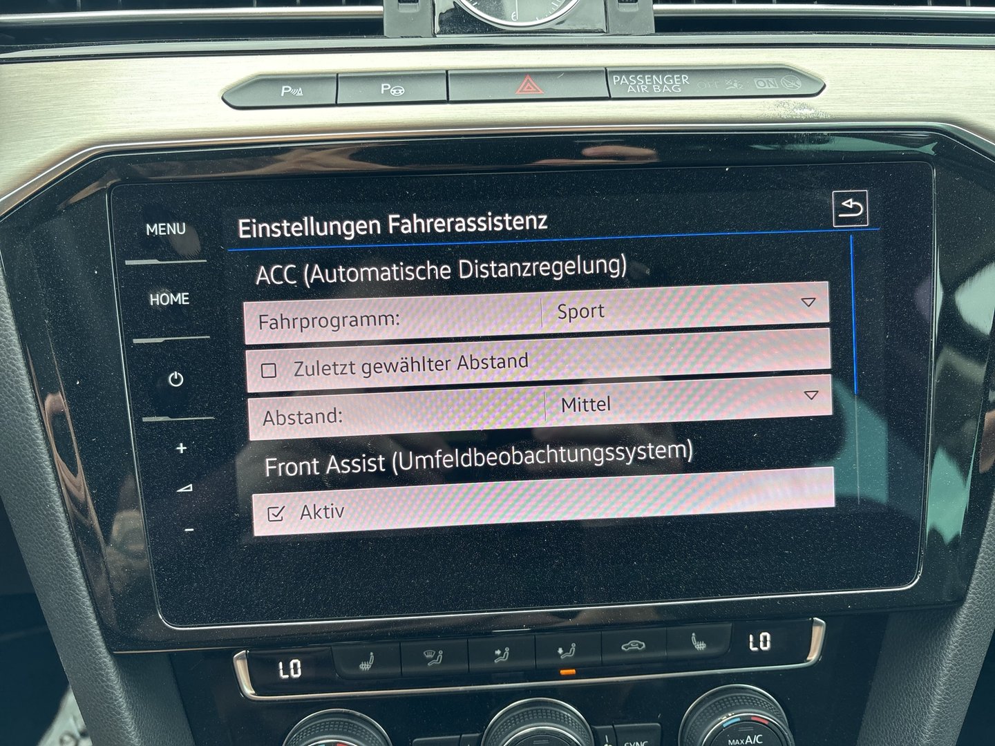VW Passat Variant Highline TDI SCR DSG | Bild 14 von 20