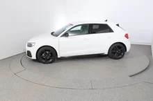 Thumbnail-Foto von Fahrzeug