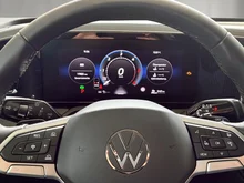 VW Passat Variant Business TDI DSG in Pure White