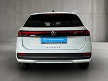 VW Passat Variant Business TDI DSG in Pure White
