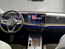 VW Passat Variant Business TDI DSG in Pure White