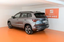 Škoda Karoq Sportline TSI DSG ACT in Graphit-Grau Metallic