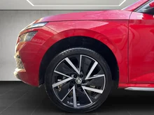 Škoda Kamiq Style TSI DSG in Velvet-Rot Metallic