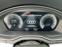 Audi Q5 Sportback 50 TFSI e quattro advanced in brillantschwarz