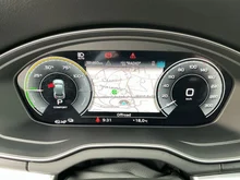 Audi Q5 Sportback 50 TFSI e quattro advanced in brillantschwarz