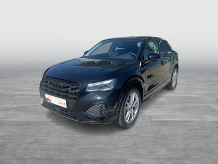 Audi Q2 30 TFSI admired