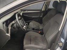 VW Golf Life TSI in Delfingrau Metallic