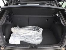 Audi A1 Sportback 25 TFSI intense in Mythosschwarz Metallic