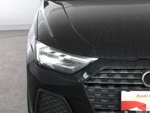 Audi A1 Sportback 25 TFSI intense in Mythosschwarz Metallic