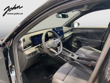 VW T-Roc Style eTSI DSG in Grenadillschwarz Metallic