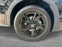 VW T-Roc Style eTSI DSG in Grenadillschwarz Metallic