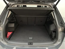 VW Tiguan Friends eTSI DSG in Delfingrau Metallic