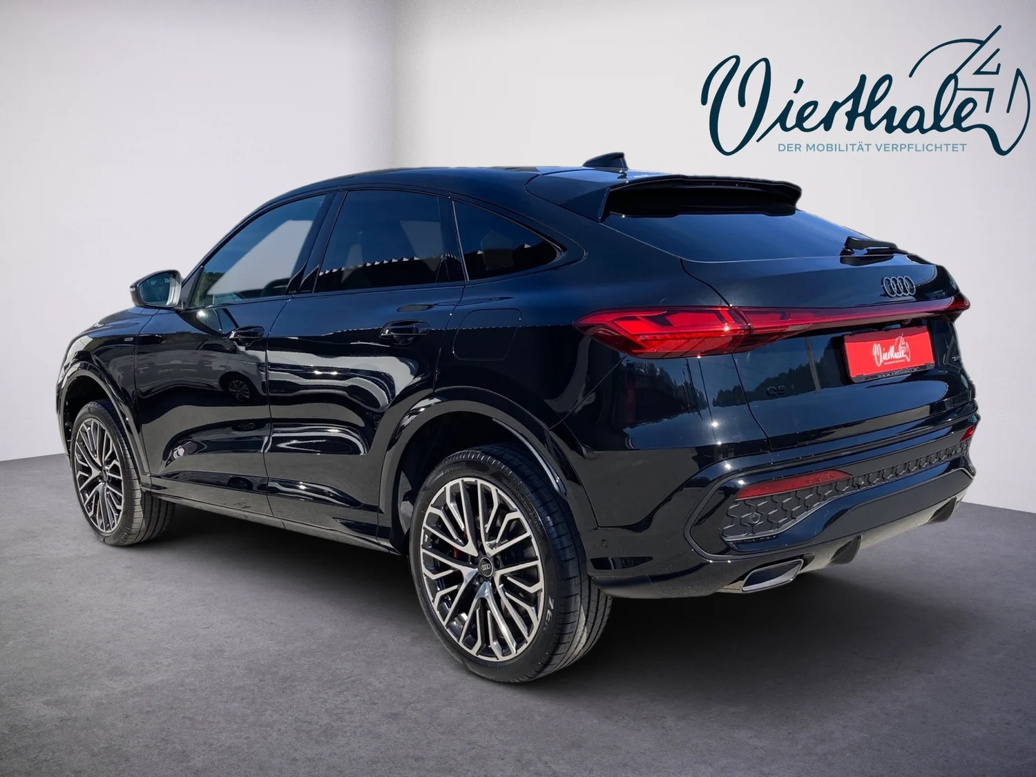 Bild eines Audi Q5 Sportback e-hybrid quattro 270 KW
