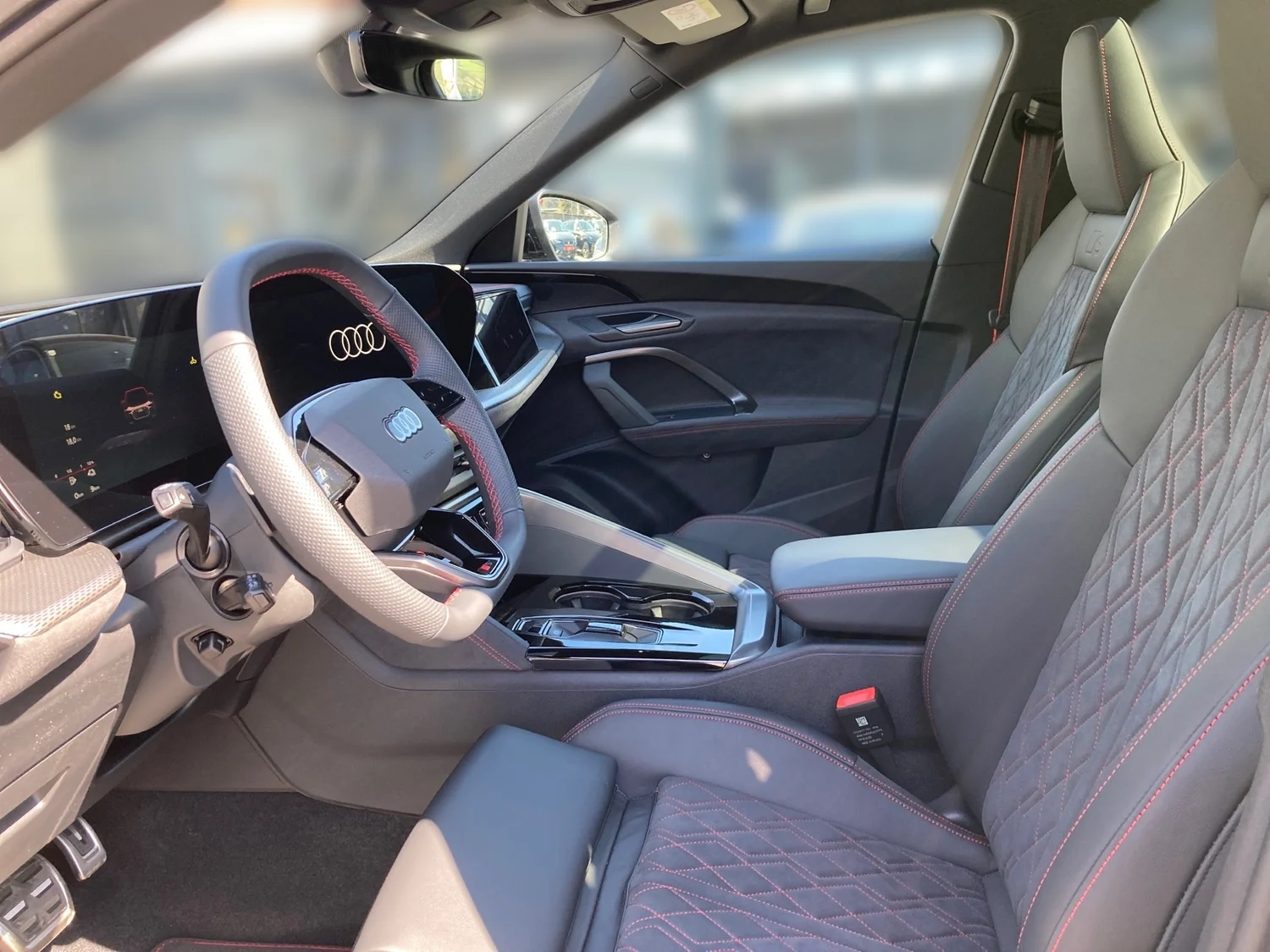 Bild eines Audi Q5 Sportback e-hybrid quattro 270 KW