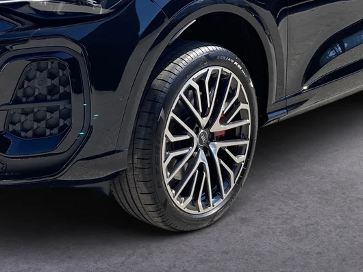 Bild eines Audi Q5 Sportback e-hybrid quattro 270 KW