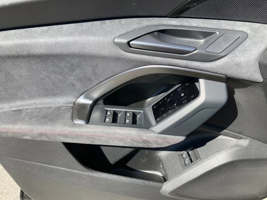 Bild eines Audi Q5 Sportback e-hybrid quattro 270 KW