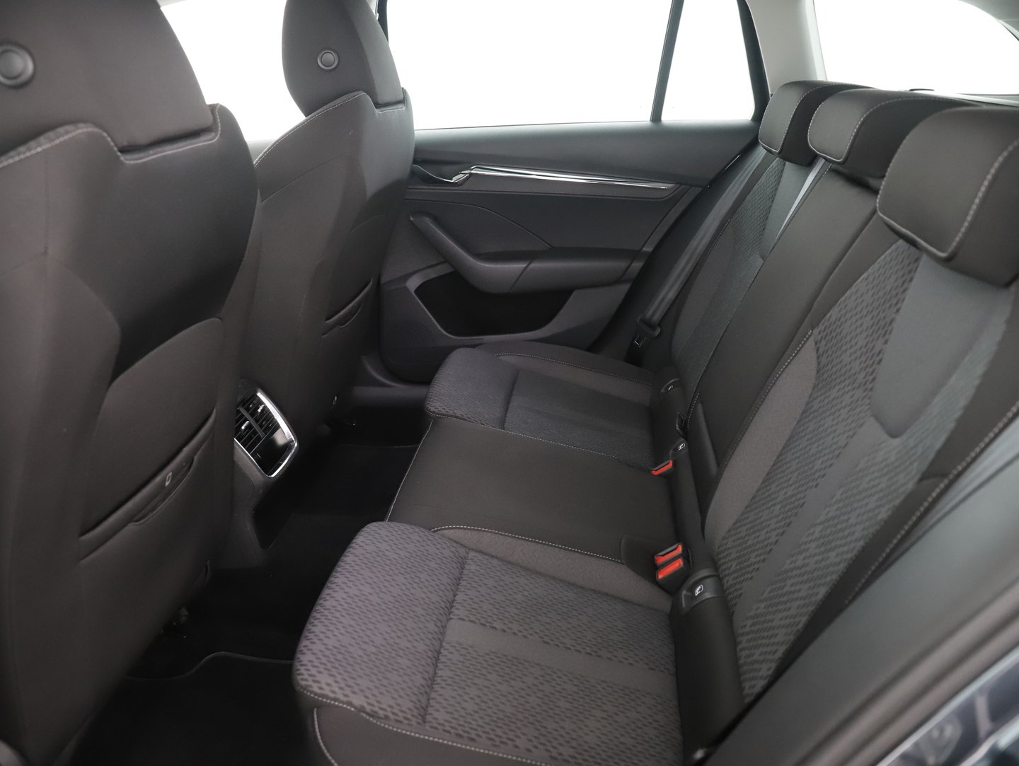 Škoda OCTAVIA Combi Style TDI DSG | Bild 10 von 13