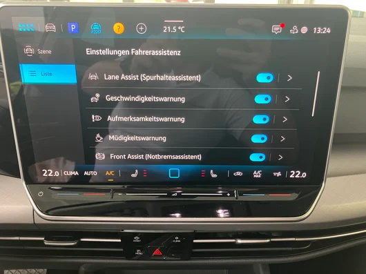 Bild eines Golf Variant Business mHeV DSG