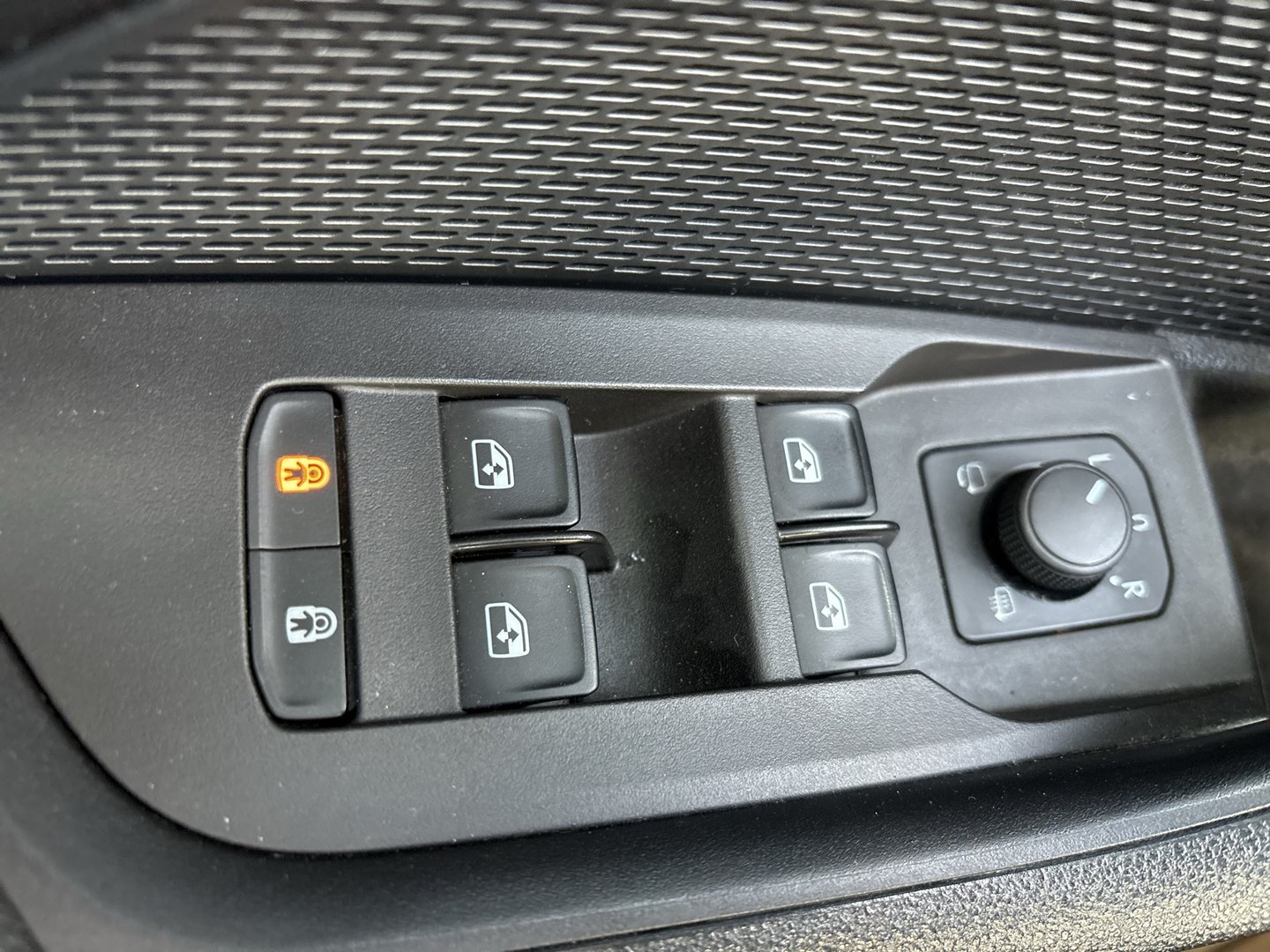 Škoda OCTAVIA Combi Style TDI | Bild 8 von 24
