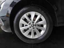 Škoda Kamiq Selection TSI DSG in Black-Magic Perleffekt