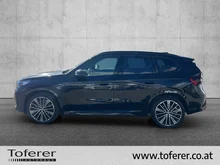 BMW X1 xDrive23d 48V Aut. in schwarz - metallic