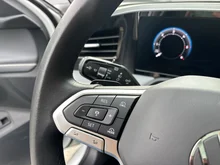 VW Passat Variant Business TDI DSG in Pure White
