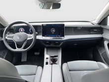VW Passat Variant Business TDI DSG in Pure White
