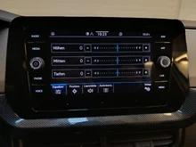 VW T-Cross Friends TSI in Reflexsilber Metallic
