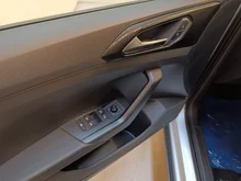 VW T-Cross Friends TSI in Reflexsilber Metallic